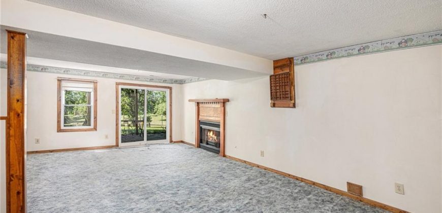 Homes for Sale in Kearney, MO 64060 | 14015  Rennett Road