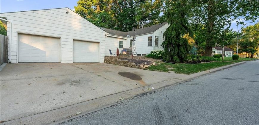 Homes for Sale in Kansas City, MO 64119 | 3600 NE 52nd Terrace