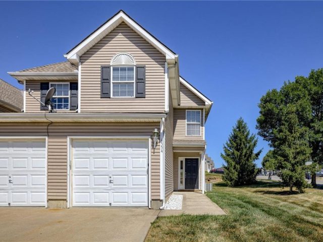 Homes for Sale in Kansas City, MO 64119 | 4554 NE 83rd Street