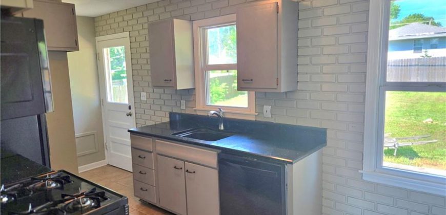 Homes for Sale in Kansas City, MO 64117 | 4344 N Denver Avenue