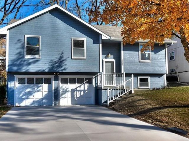 Homes for Sale in Kansas City, MO 64117 | 4627 N Winchester Avenue