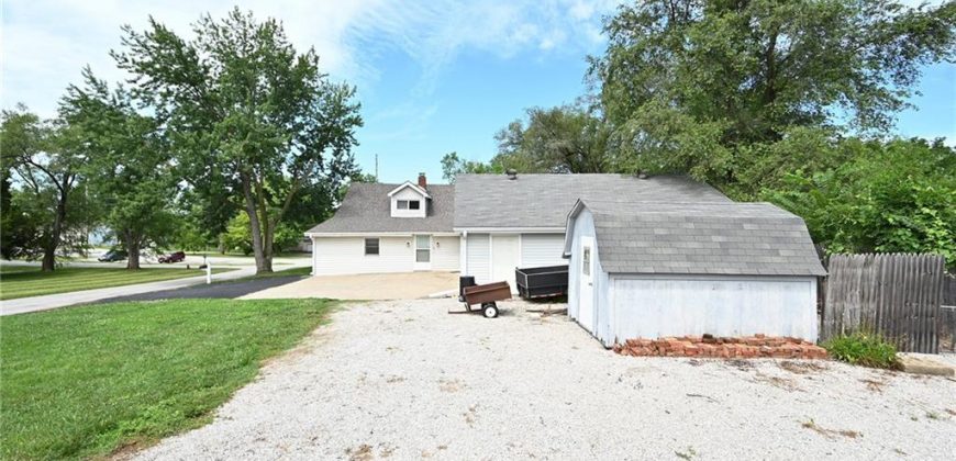 Homes for Sale in Ferrelview, MO 64163 | 301 N Chester Avenue