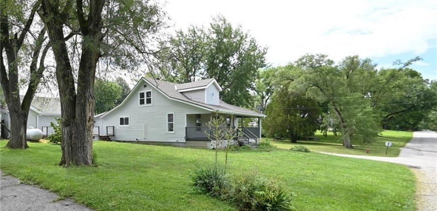 Homes for Sale in Ferrelview, MO 64163 | 301 N Chester Avenue