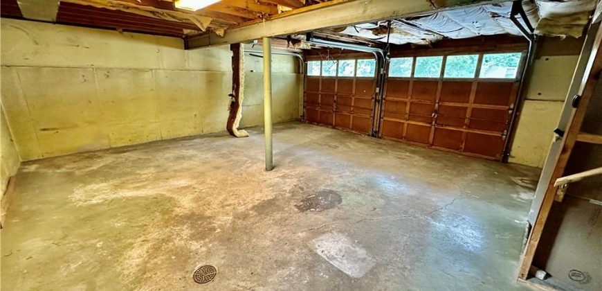 Homes for Sale in Kansas City, MO 64151 | 6110 NW 51st Terrace