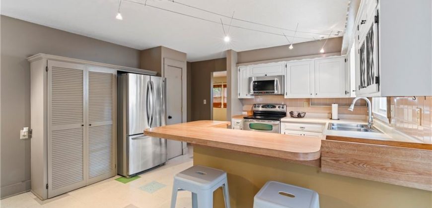 Homes for Sale in Kansas City, MO 64118 | 1406 NE 52nd Terrace