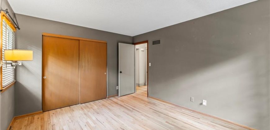 Homes for Sale in Kansas City, MO 64118 | 1406 NE 52nd Terrace