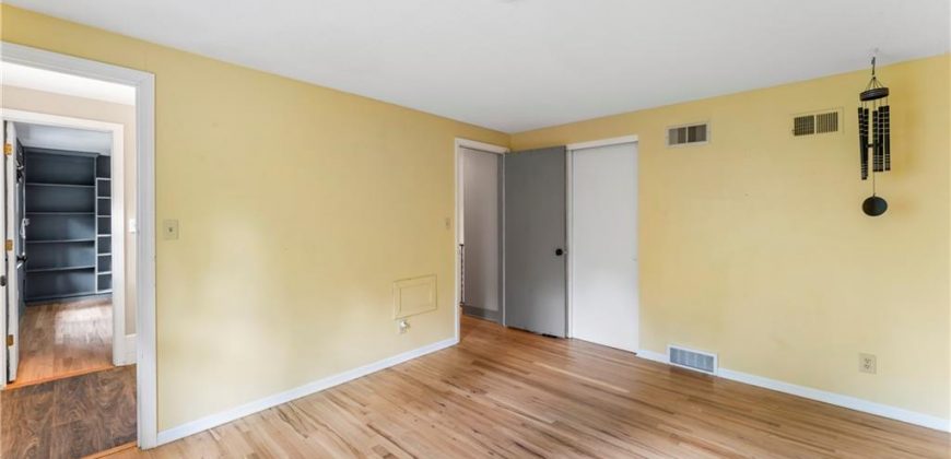 Homes for Sale in Kansas City, MO 64118 | 1406 NE 52nd Terrace