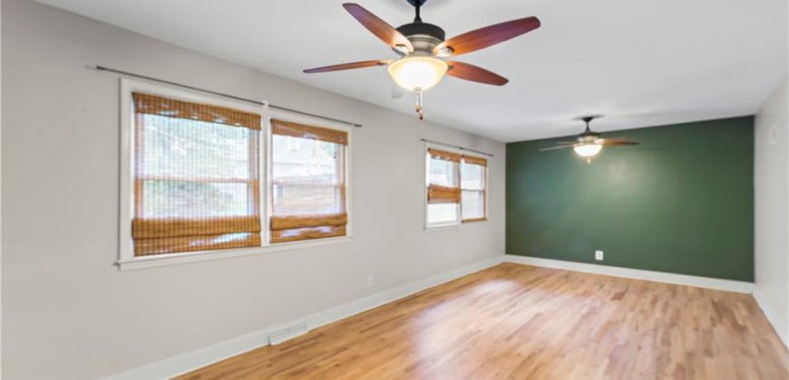 Homes for Sale in Kansas City, MO 64118 | 1406 NE 52nd Terrace
