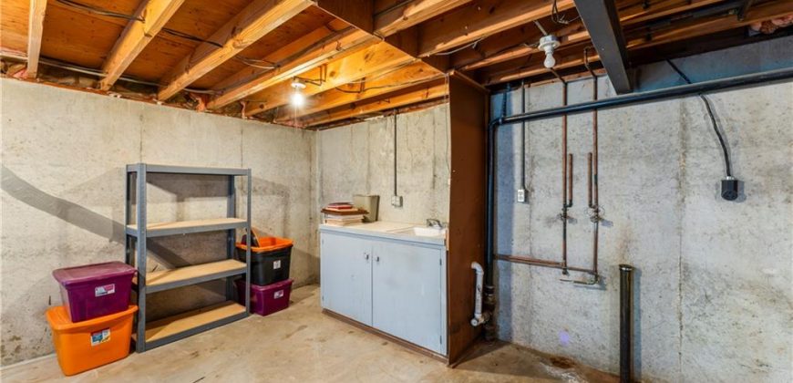 Homes for Sale in Kansas City, MO 64118 | 1406 NE 52nd Terrace