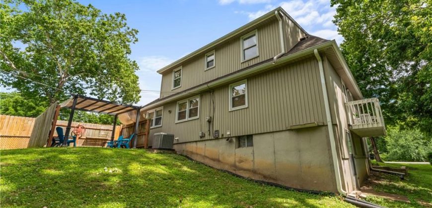 Homes for Sale in Kansas City, MO 64118 | 1406 NE 52nd Terrace