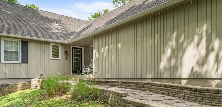 Homes for Sale in Kansas City, MO 64118 | 1406 NE 52nd Terrace
