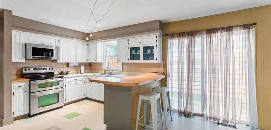 Homes for Sale in Kansas City, MO 64118 | 1406 NE 52nd Terrace