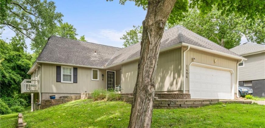 Homes for Sale in Kansas City, MO 64118 | 1406 NE 52nd Terrace