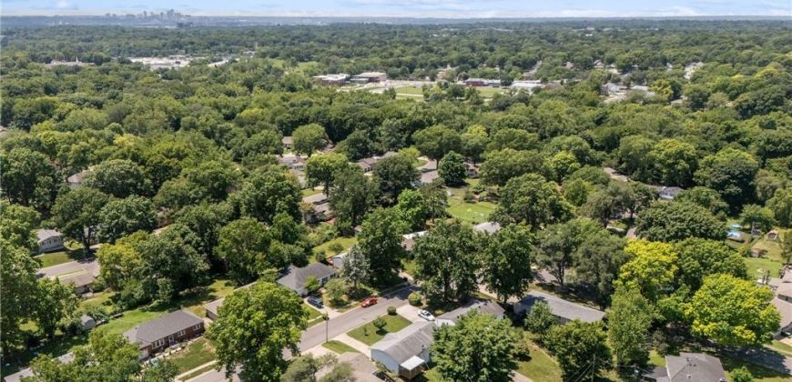 Homes for Sale in Kansas City, MO 64119 | 4412 NE 49th Terrace