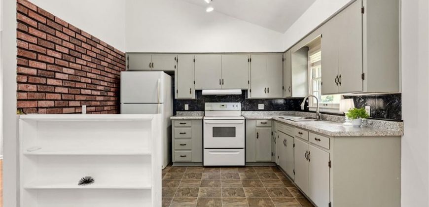 Homes for Sale in Kansas City, MO 64119 | 4412 NE 49th Terrace