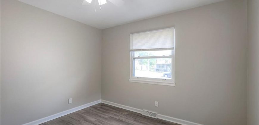 Homes for Sale in Gladstone, MO 64118 | 1605 NE 72ND Street