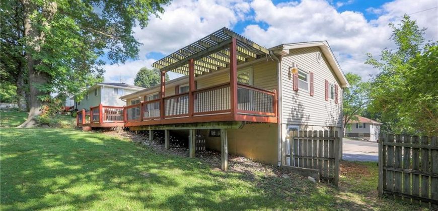Homes for Sale in Gladstone, MO 64118 | 1605 NE 72ND Street