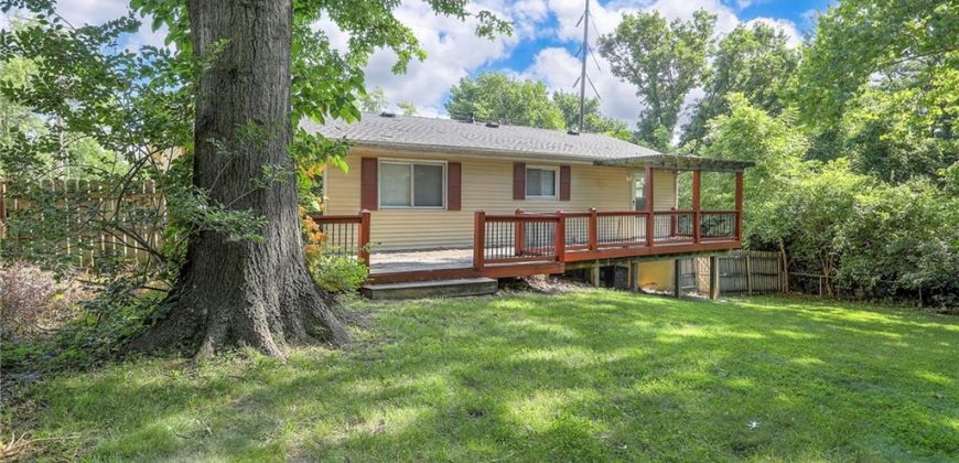 Homes for Sale in Gladstone, MO 64118 | 1605 NE 72ND Street