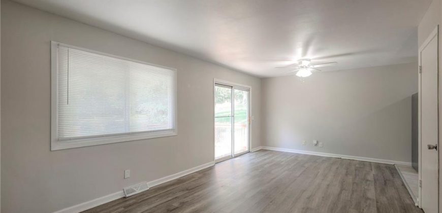 Homes for Sale in Gladstone, MO 64118 | 1605 NE 72ND Street