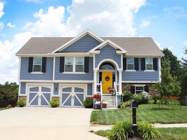 Homes for Sale in Kearney, MO 64060 | 1605  Lauren Lane