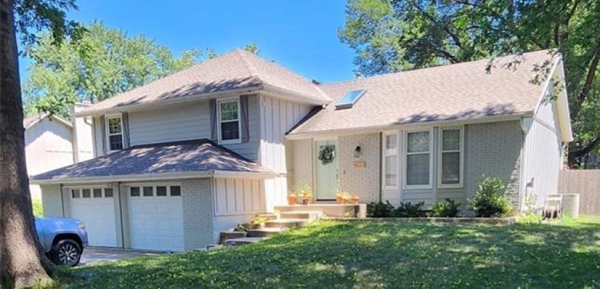 Homes for Sale in Kansas City, MO 64155 | 9623 N WAYNE Avenue