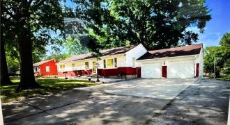 Homes for Sale in Oakview, MO 64118 | 6404 N Harrison Street