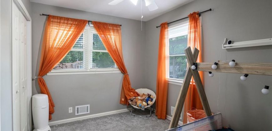 Homes for Sale in Liberty, MO 64068 | 414  Monterey Avenue