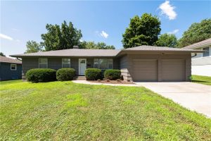 4980-NE-Chouteau-Drive-mls-2561403-image-1