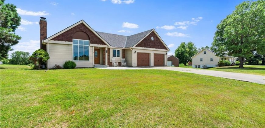 Homes for Sale in Excelsior Springs, MO 64024 | 807  Seybold Road