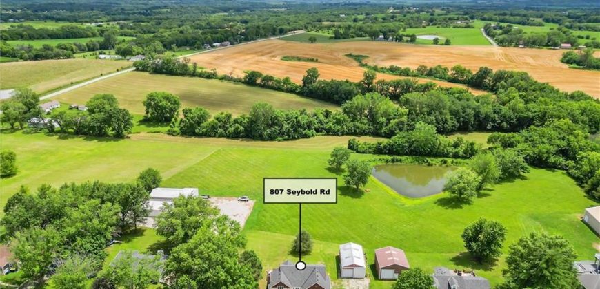 Homes for Sale in Excelsior Springs, MO 64024 | 807  Seybold Road