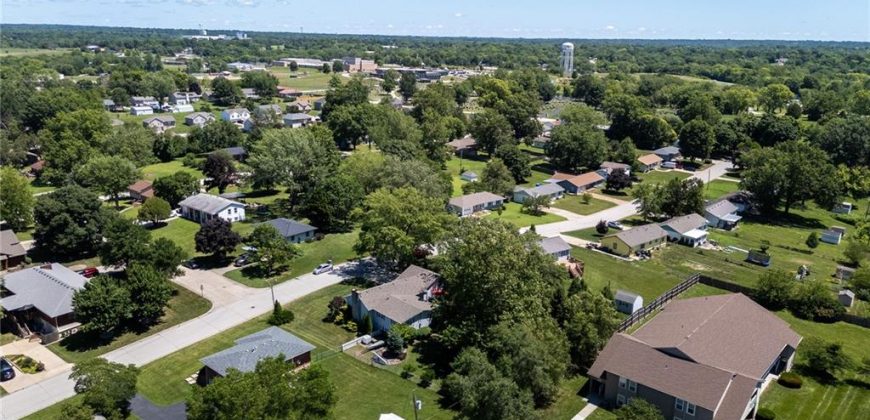 Homes for Sale in Excelsior Springs, MO 64024 | 117  Crest Drive