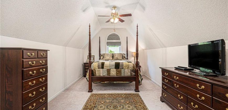 Homes for Sale in Parkville, MO 64152 | 6735 NW Monticello Terrace
