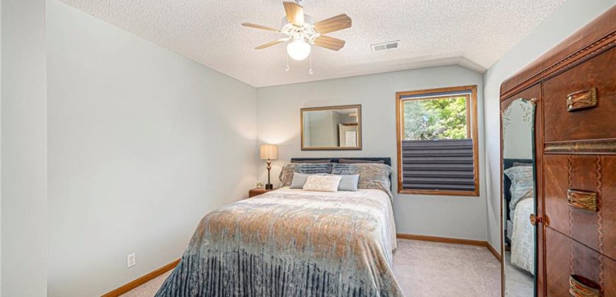 Homes for Sale in Parkville, MO 64152 | 6735 NW Monticello Terrace