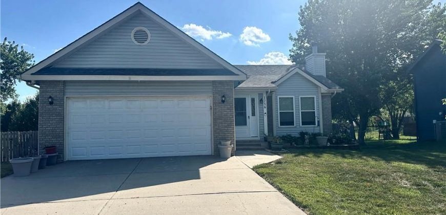 Homes for Sale in Liberty, MO 64068 | 1756  Ray Street
