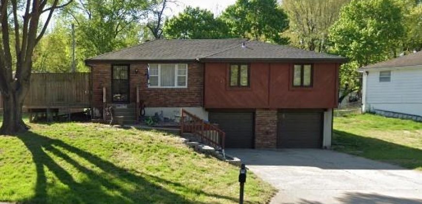 Homes for Sale in Kansas City, MO 64118 | 6955 N Liberty Street