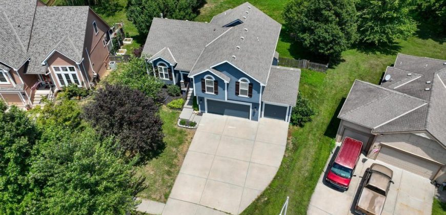 Homes for Sale in Kansas City, MO 64157 | 11039 N Skiles Avenue