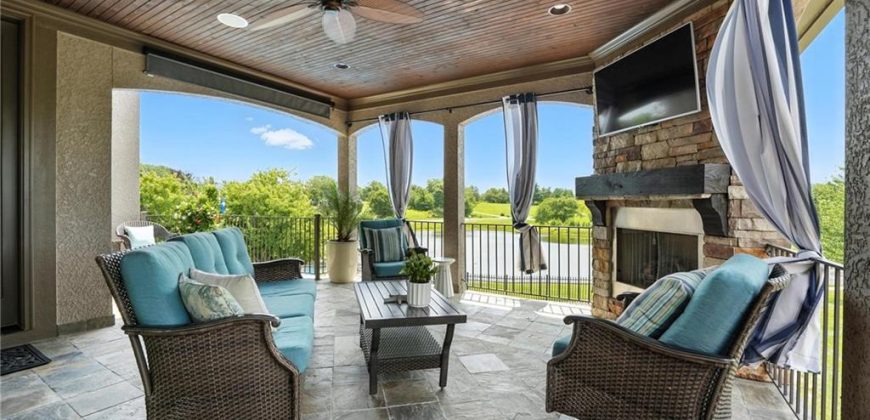 Homes for Sale in Parkville, MO 64152 | 8075  Green Glades Court