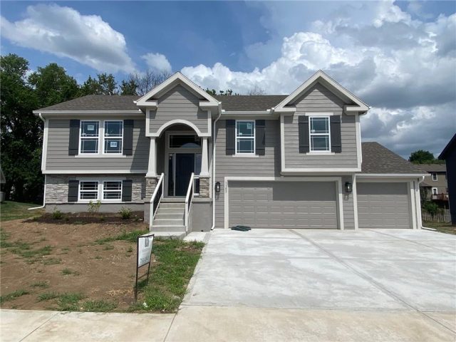 Homes for Sale in Kearney, MO 64060 | 1103  Noah Lane
