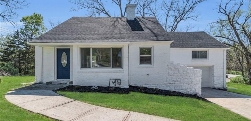 Homes for Sale in Parkville, MO 64152 | 6518 NW Rock Garden Road