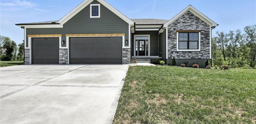 Homes for Sale in Kearney, MO 64060 | 2101  Crooked Creek Drive
