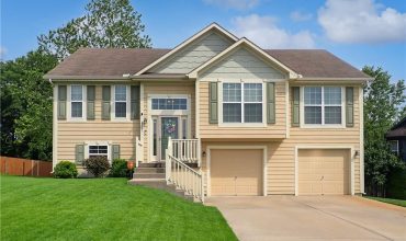 Homes for Sale in Kansas City, MO 64156 | 4301 NE 84th Terrace