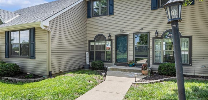 Homes for Sale in Smithville, MO 64089 | 169  Stonebridge Lane