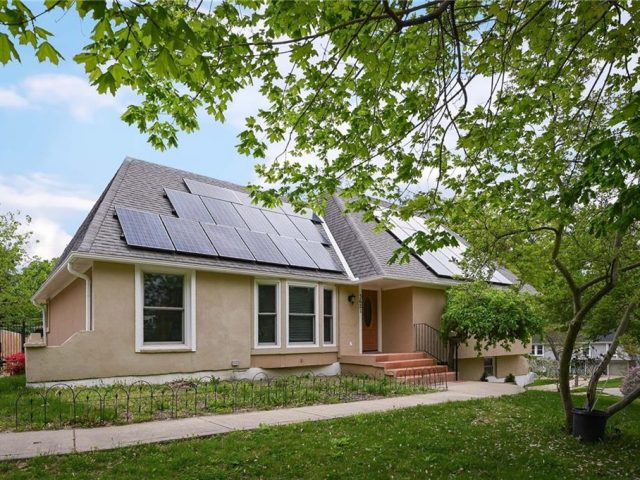 Homes for Sale in Kansas City, MO 64116 | 3621 N Walnut Street