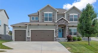 Homes for Sale in Kansas City, MO 64154 | 6721 NW 104th Terrace