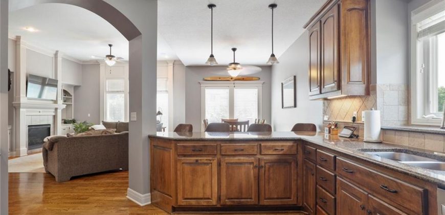 Homes for Sale in Kansas City, MO 64156 | 9013 N Kansas Court