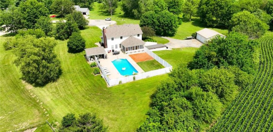 Homes for Sale in Camden Point, MO 64018 | 2  Bush Drive