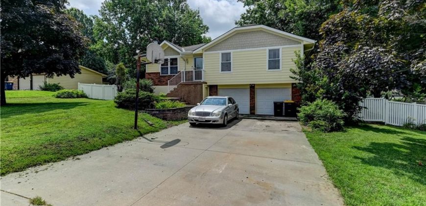 Homes for Sale in Kansas City, MO 64155 | 1401 NE 114th Street