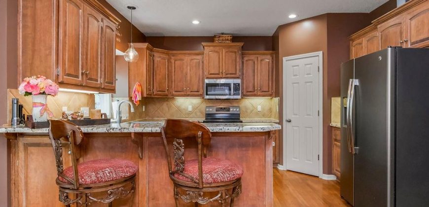 Homes for Sale in Kansas City, MO 64157 | 9008 N Hunter Avenue