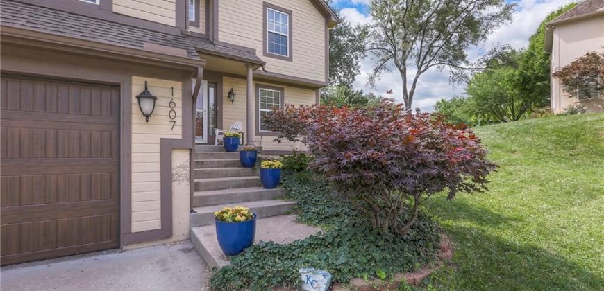 Homes for Sale in Kansas City, MO 64118 | 1607 NE 80th Place