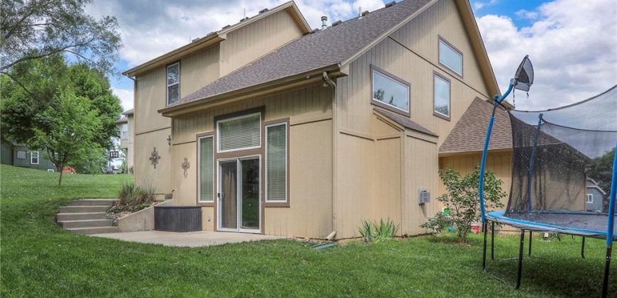 Homes for Sale in Kansas City, MO 64118 | 1607 NE 80th Place
